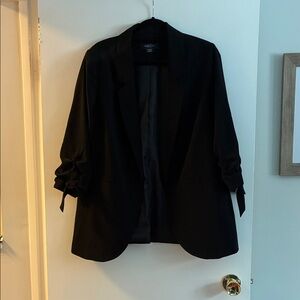 Michel Studio Black Women's Blazer with Bow Sleeves